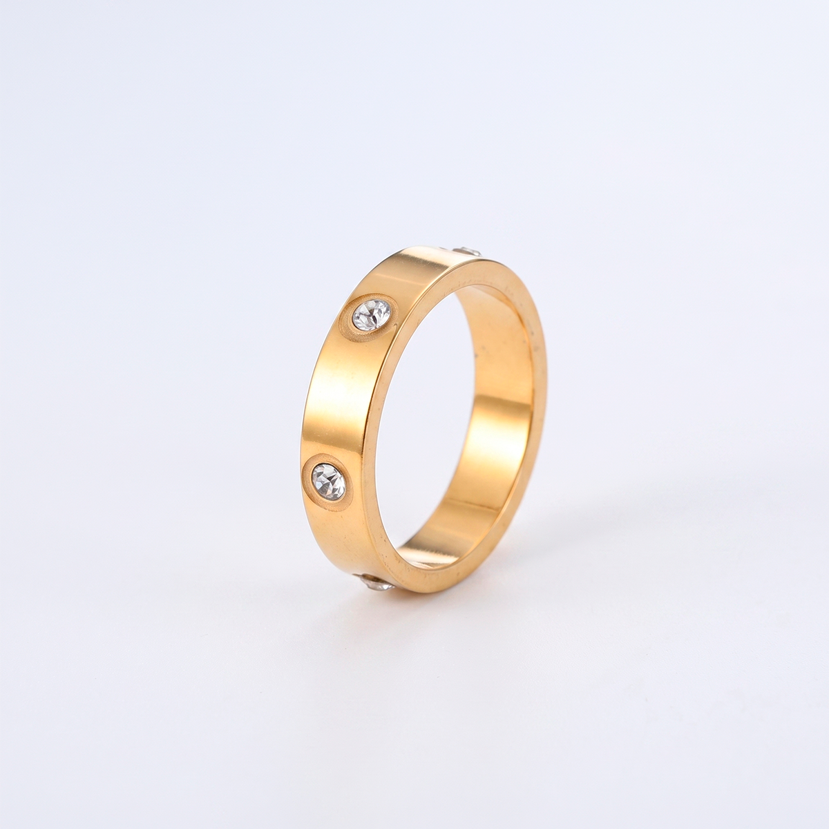 Lustre Ring