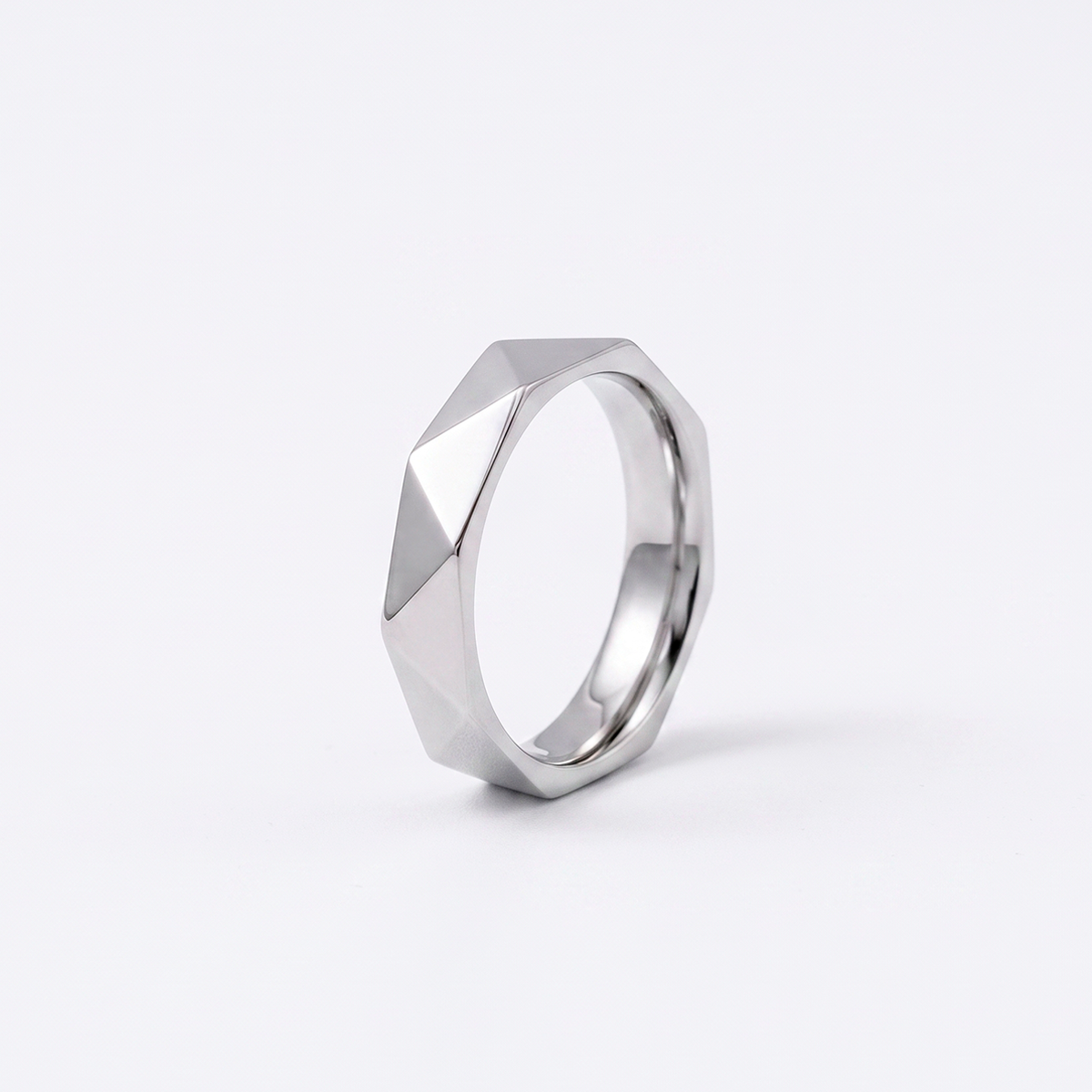 Bond Ring