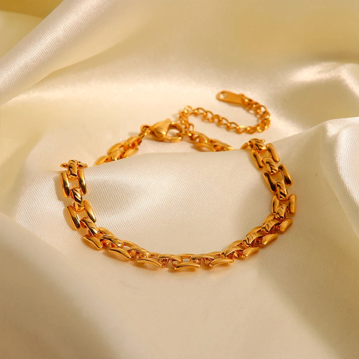 Aster Bracelet