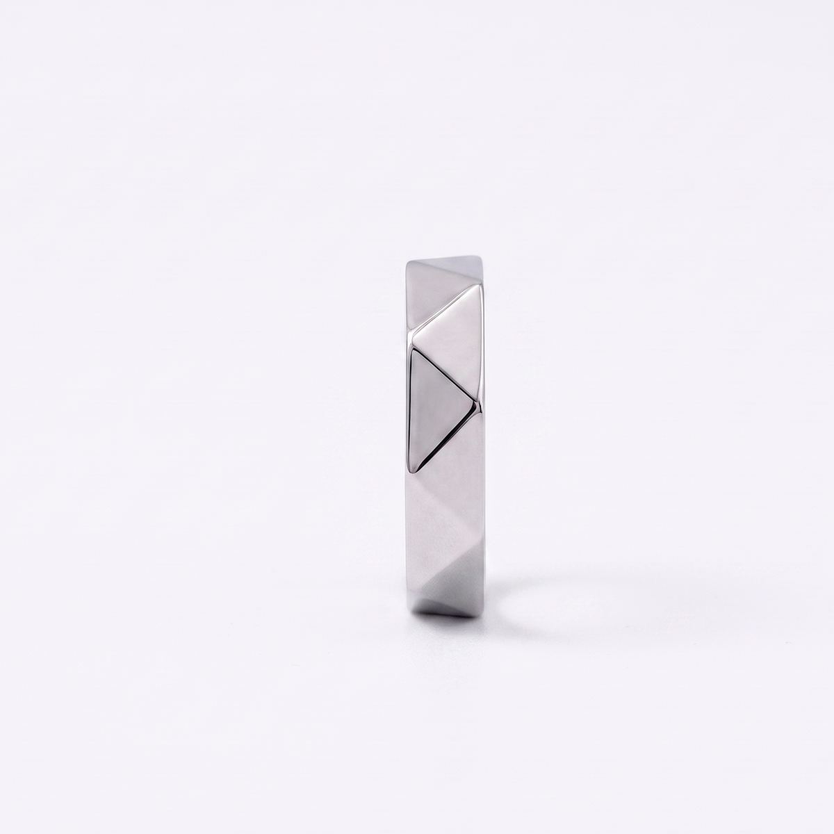Bond Ring