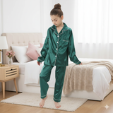 Kids Winter Satin Dreams