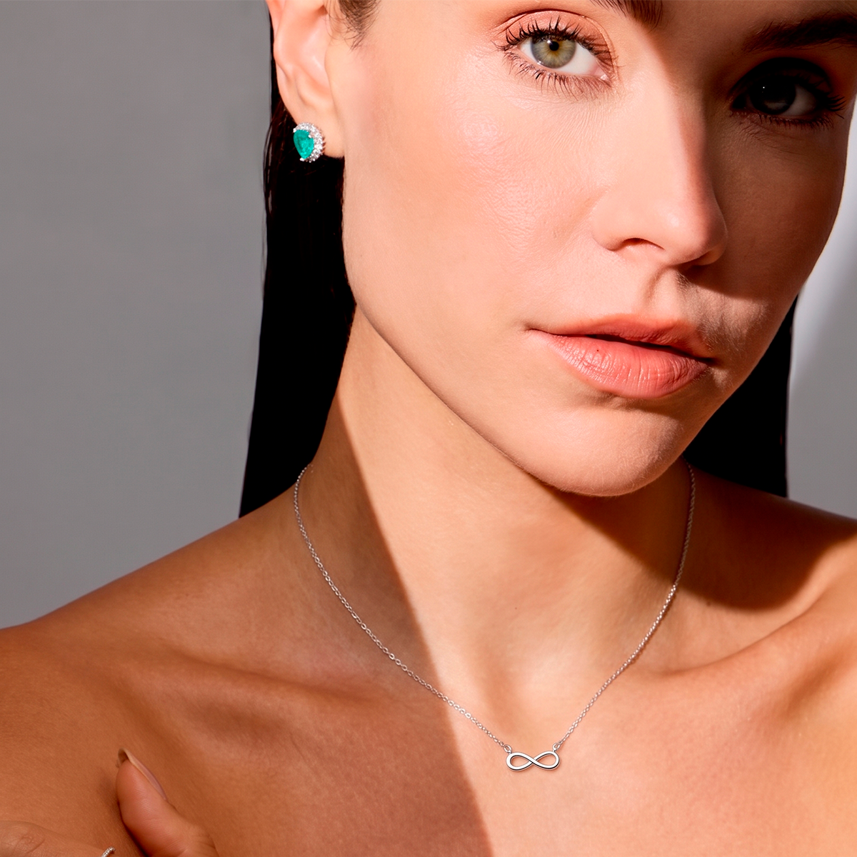 Eterna Necklace