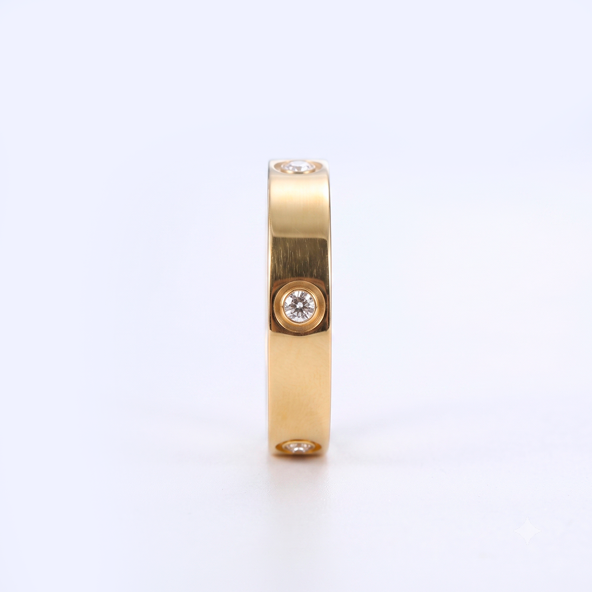 Lustre Ring