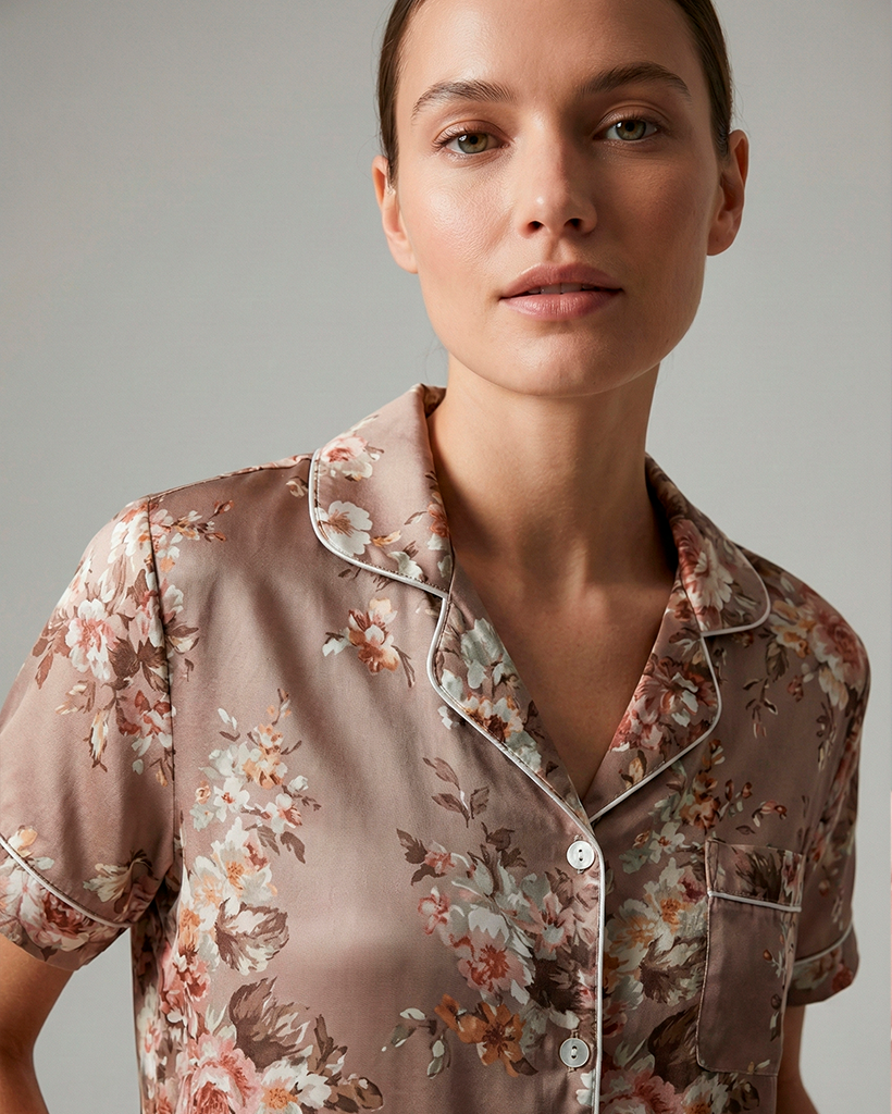 Winter Rose Silk-Touch Set