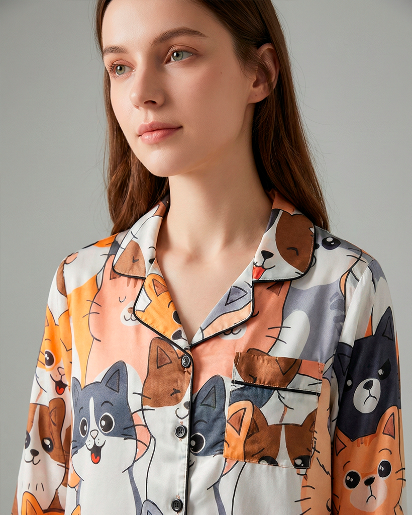 Feline Charm Silk-Touch Set