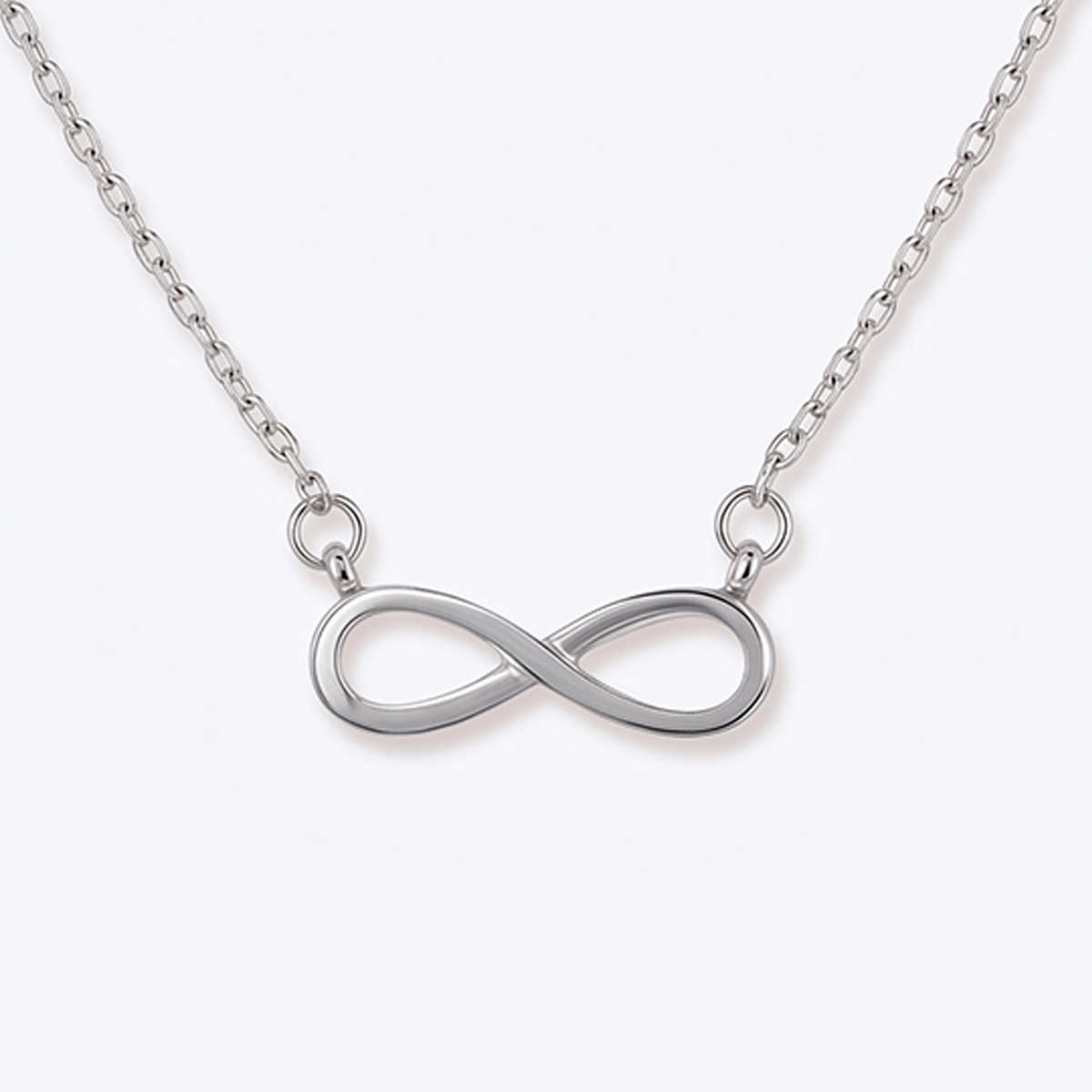 Eterna Necklace