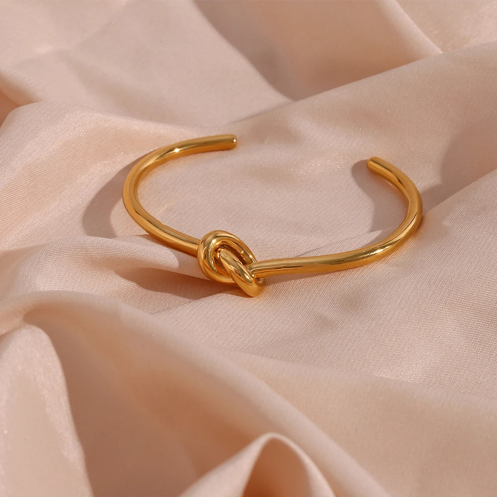 2022 New Fashion Minimalist 18K Gold Plated Knot Cuff Bangle Bracelets For Women Stainless Steel Waterproof Jewelry For  Female