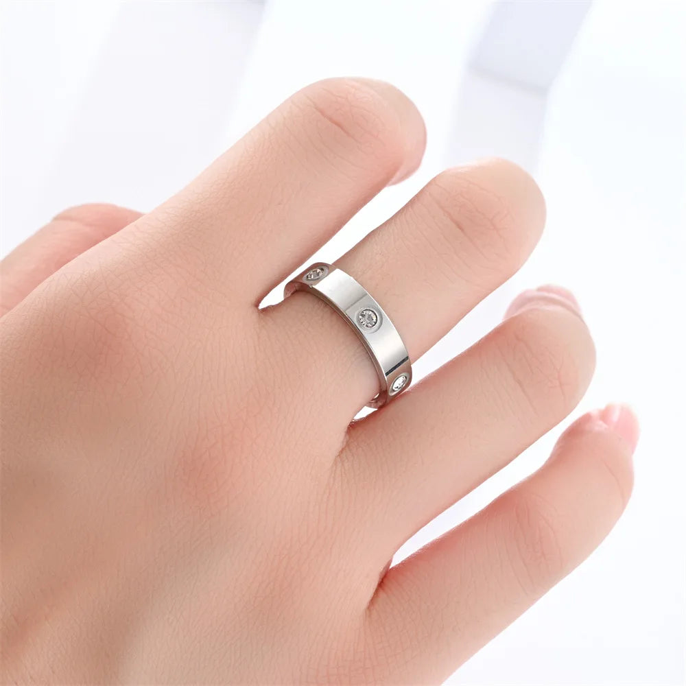Trendy Stainless Steel Gold/Silver/Rose Gold Color Ring For Women Men Couple CZ Crystal Rings Luxury Jewelry Wedding Rings Gift